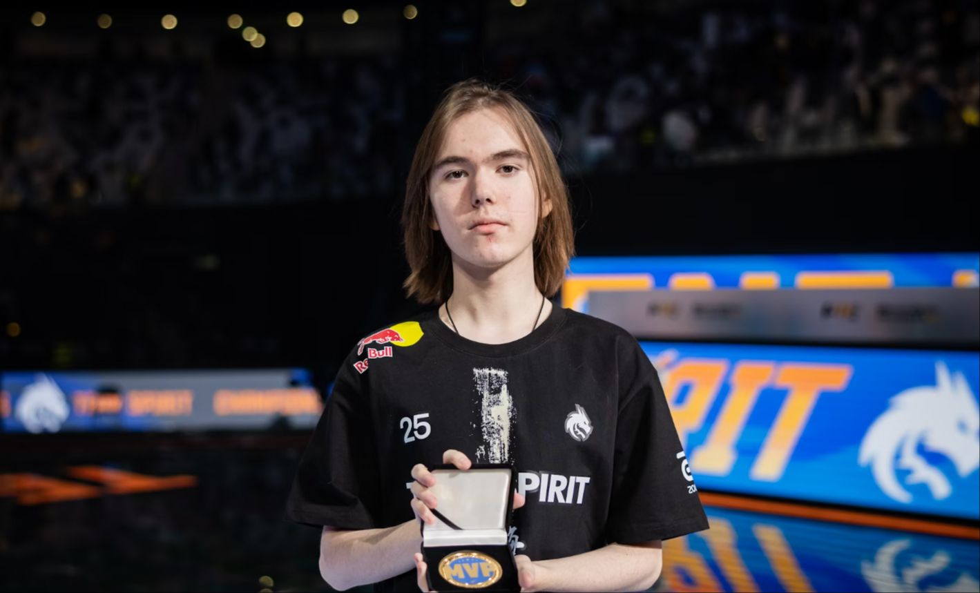 状态有点好！RNG打野选手Wei以71%胜率冲上韩服第二！