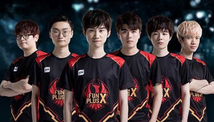 B8 在2025年StarLadder布达佩斯Major第二阶段的首场比赛中击败了 Team Liquid