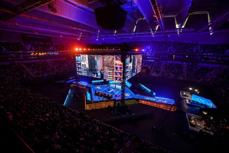 knight：前两次世界赛都比较可惜 而今年想取得圆满成绩